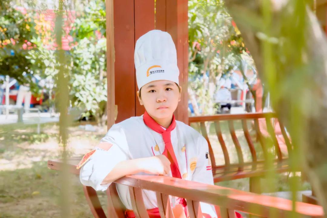 新生心声丨沈淑萍：15岁女孩“学厨记” 不畏偏见学中餐
