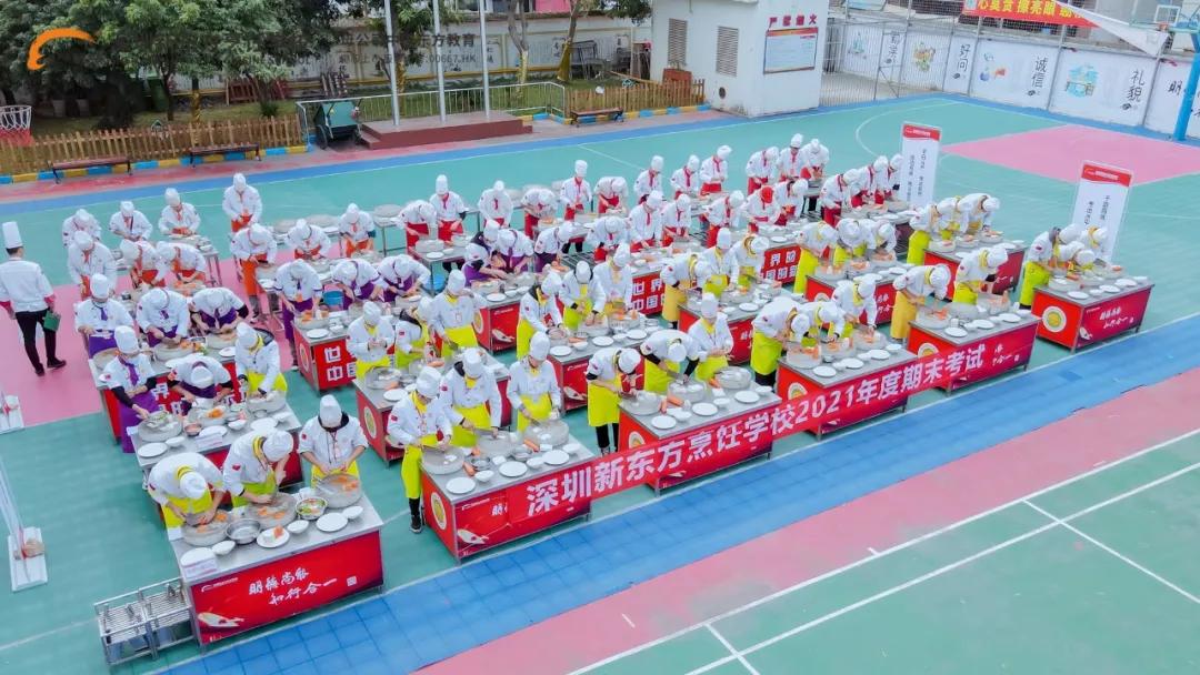 期末考试实操部分来啦 同学们参加考核的样子真帅！ 