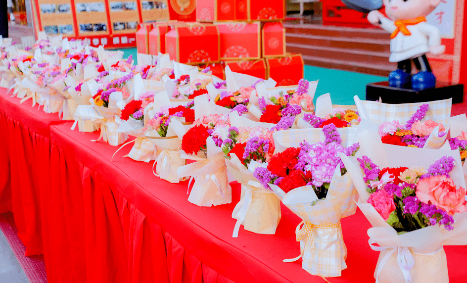 这个女神节新东方又制造了辣么多惊喜 