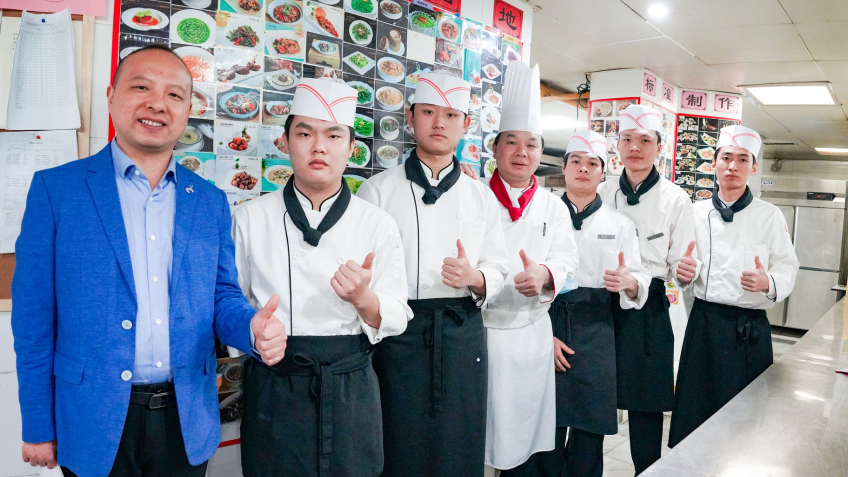 就业回访：深圳新东方走进京基海湾大酒店，暖心回访优秀毕业学子！