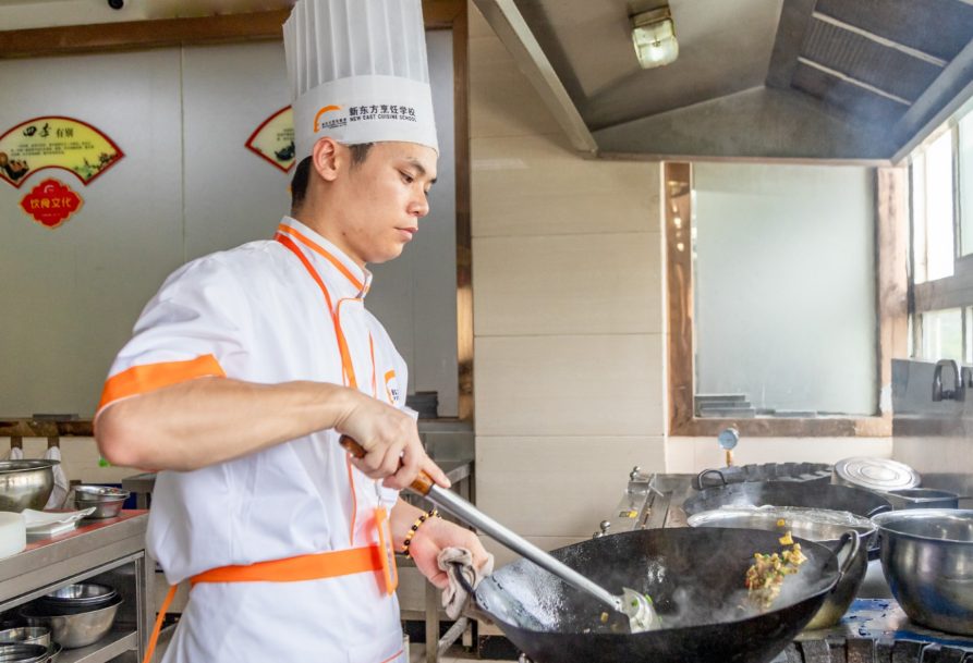 为正能量点赞！我校学生刘中山、陆廷付在深圳湾公园勇救落水者