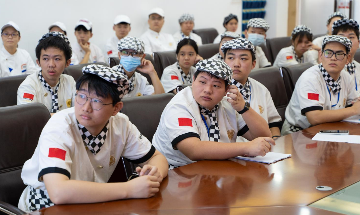 『就业服务』深圳酥小贡餐饮管理有限公司HR到校现场招聘~