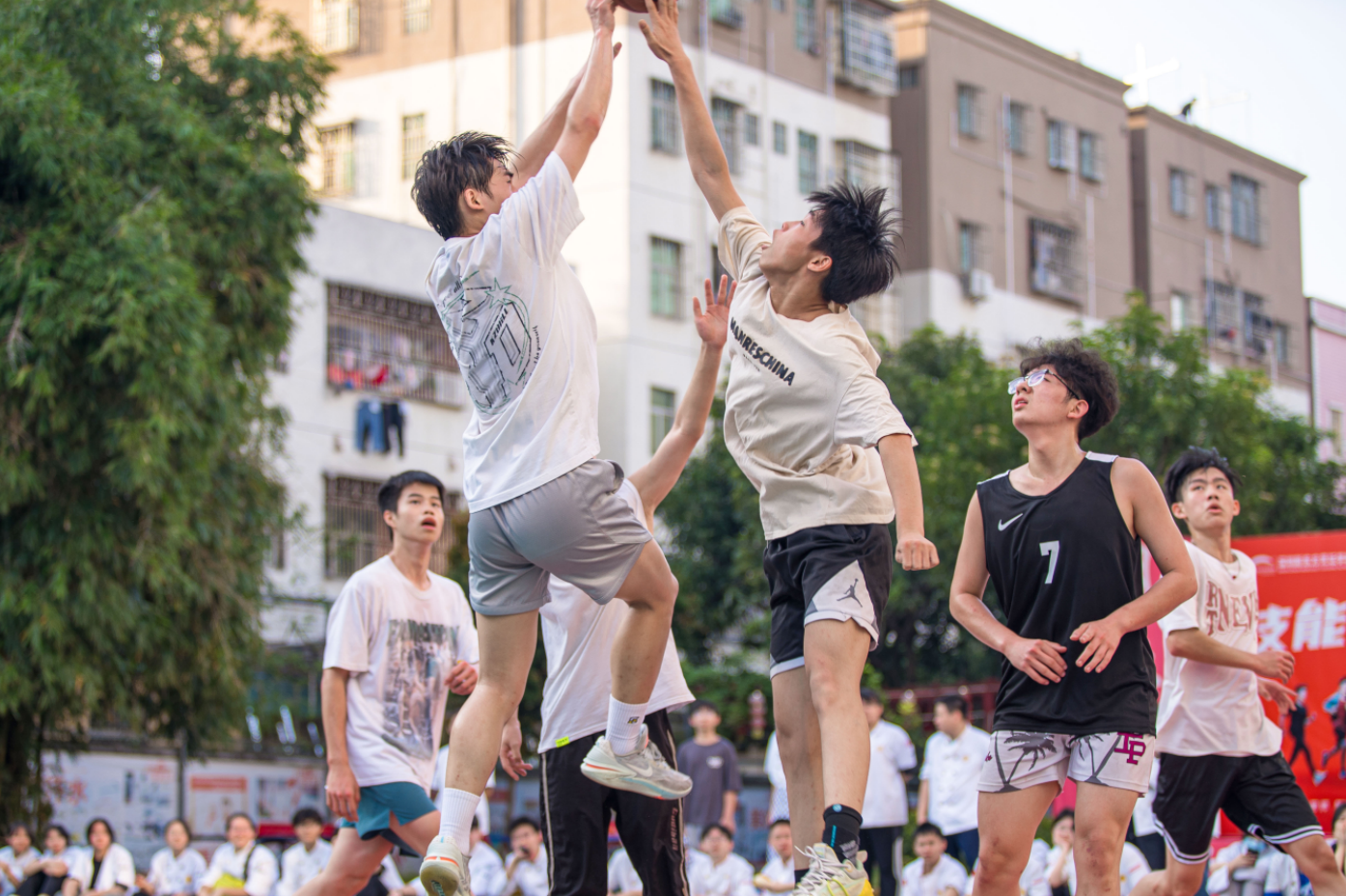 迎“篮”而上，竞展锋芒丨大厨精英VS经典西点班级篮球赛精彩回顾