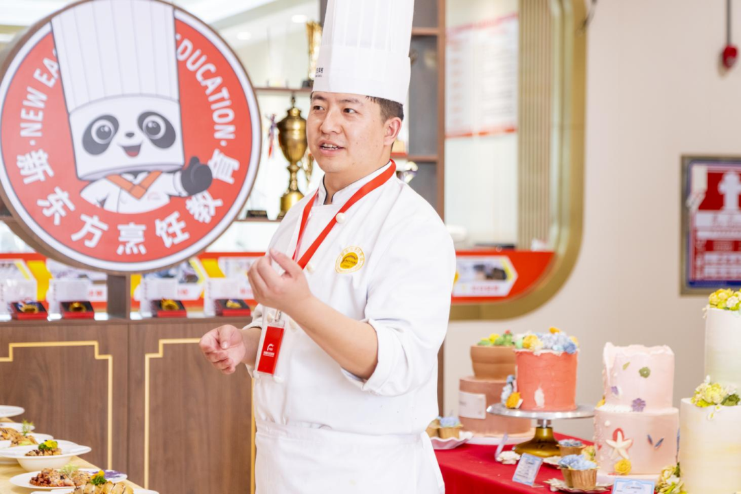 努力不用张扬，成果自会发声丨大厨精英2203班凉菜阶段考核作品展