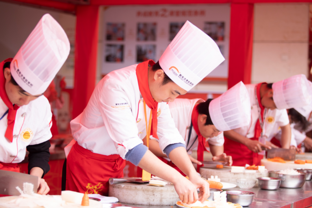 沉潜蓄势，厚积薄发丨他们在这场刀工技能争霸赛中火力全开！