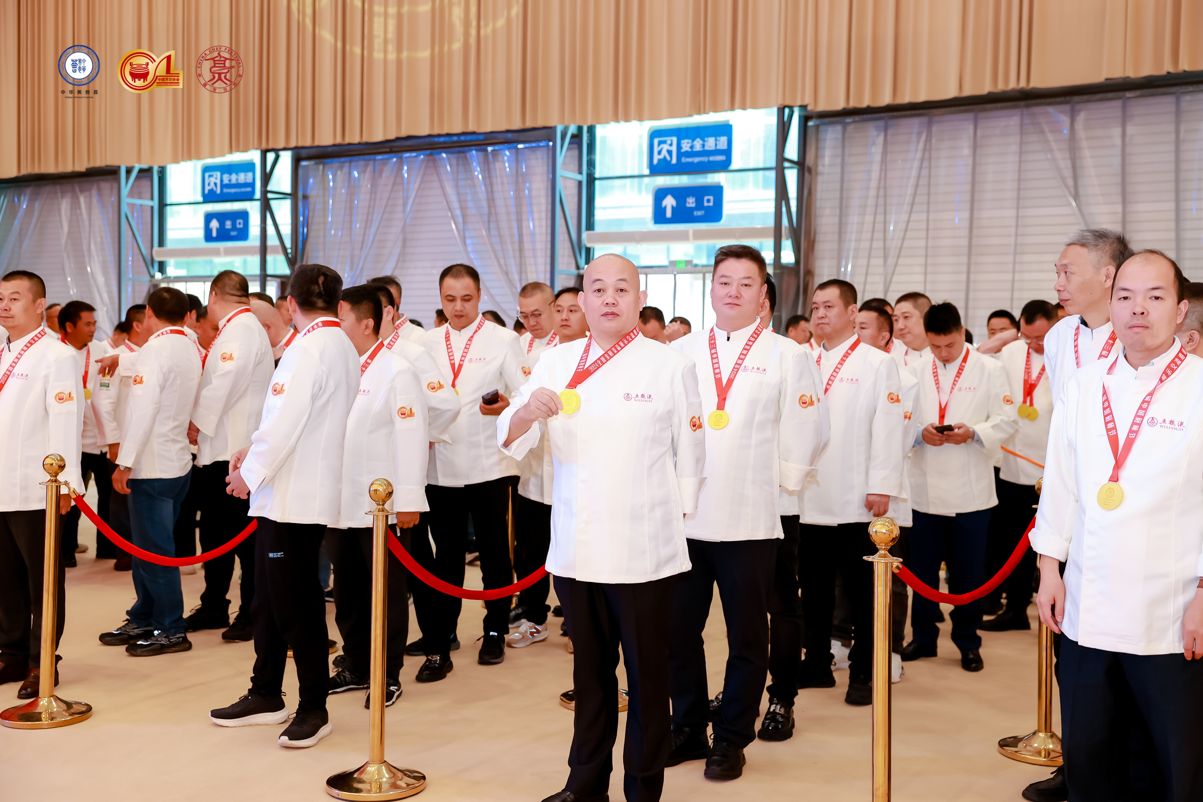 喜报！我校要克志老师荣获“中华金厨”金奖，披荆斩棘，再创佳绩！